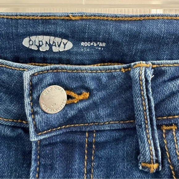 Old Navy rockstar size 2 skinny jeans - Picture 4 of 7